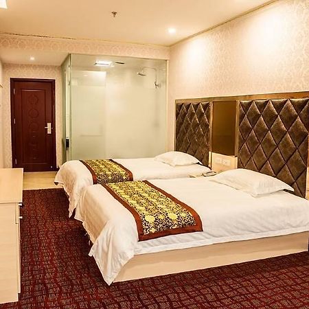 Wudangshan Jianpuzhai Hotel Danjiangkou エクステリア 写真