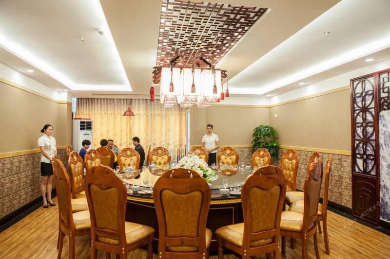 Wudangshan Jianpuzhai Hotel Danjiangkou エクステリア 写真