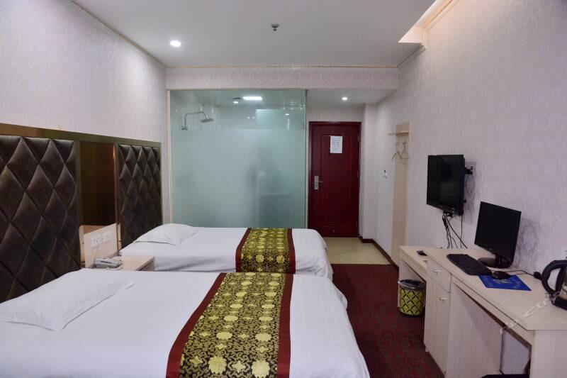 Wudangshan Jianpuzhai Hotel Danjiangkou エクステリア 写真