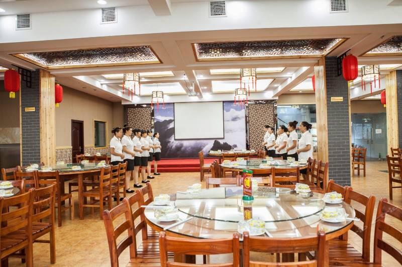 Wudangshan Jianpuzhai Hotel Danjiangkou エクステリア 写真