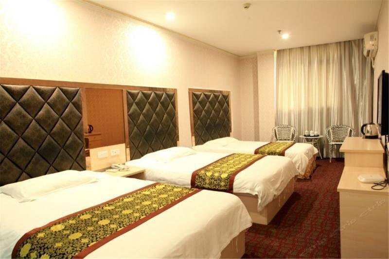 Wudangshan Jianpuzhai Hotel Danjiangkou エクステリア 写真