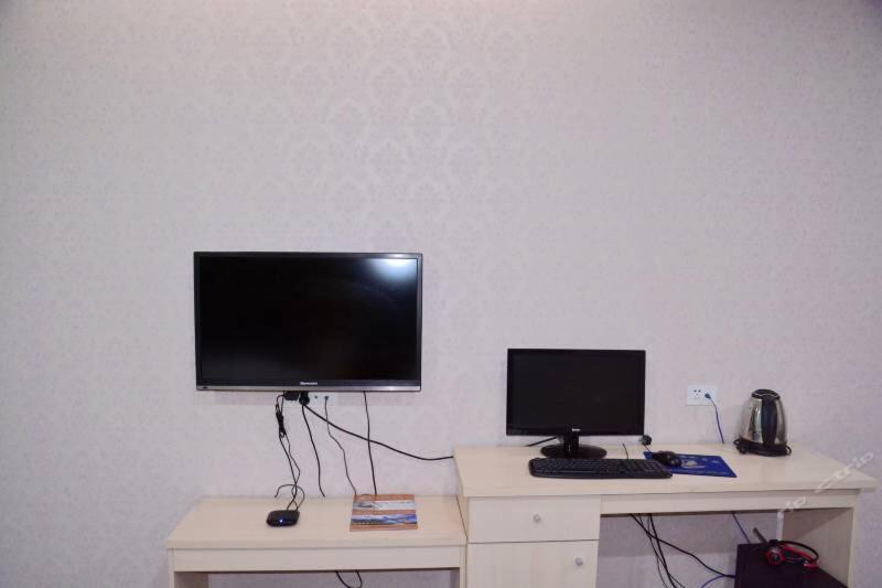 Wudangshan Jianpuzhai Hotel Danjiangkou エクステリア 写真