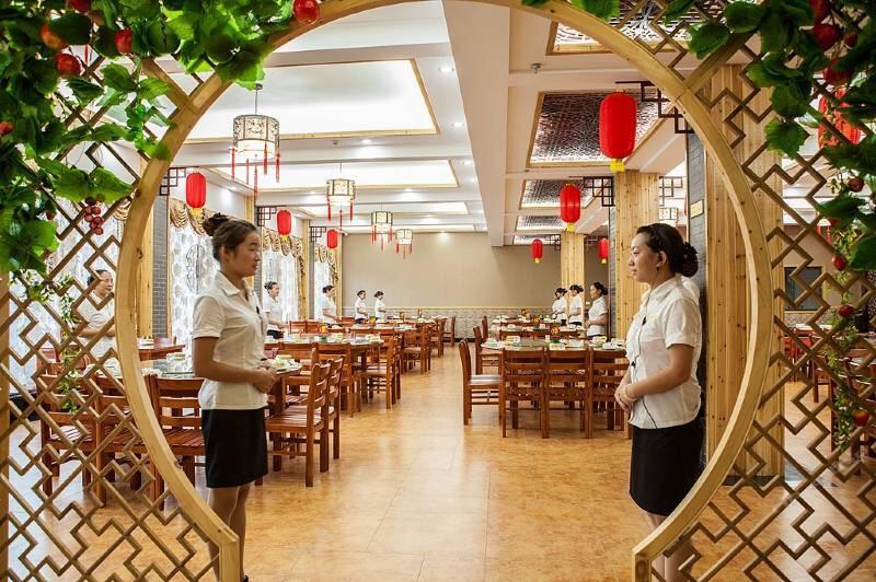 Wudangshan Jianpuzhai Hotel Danjiangkou エクステリア 写真